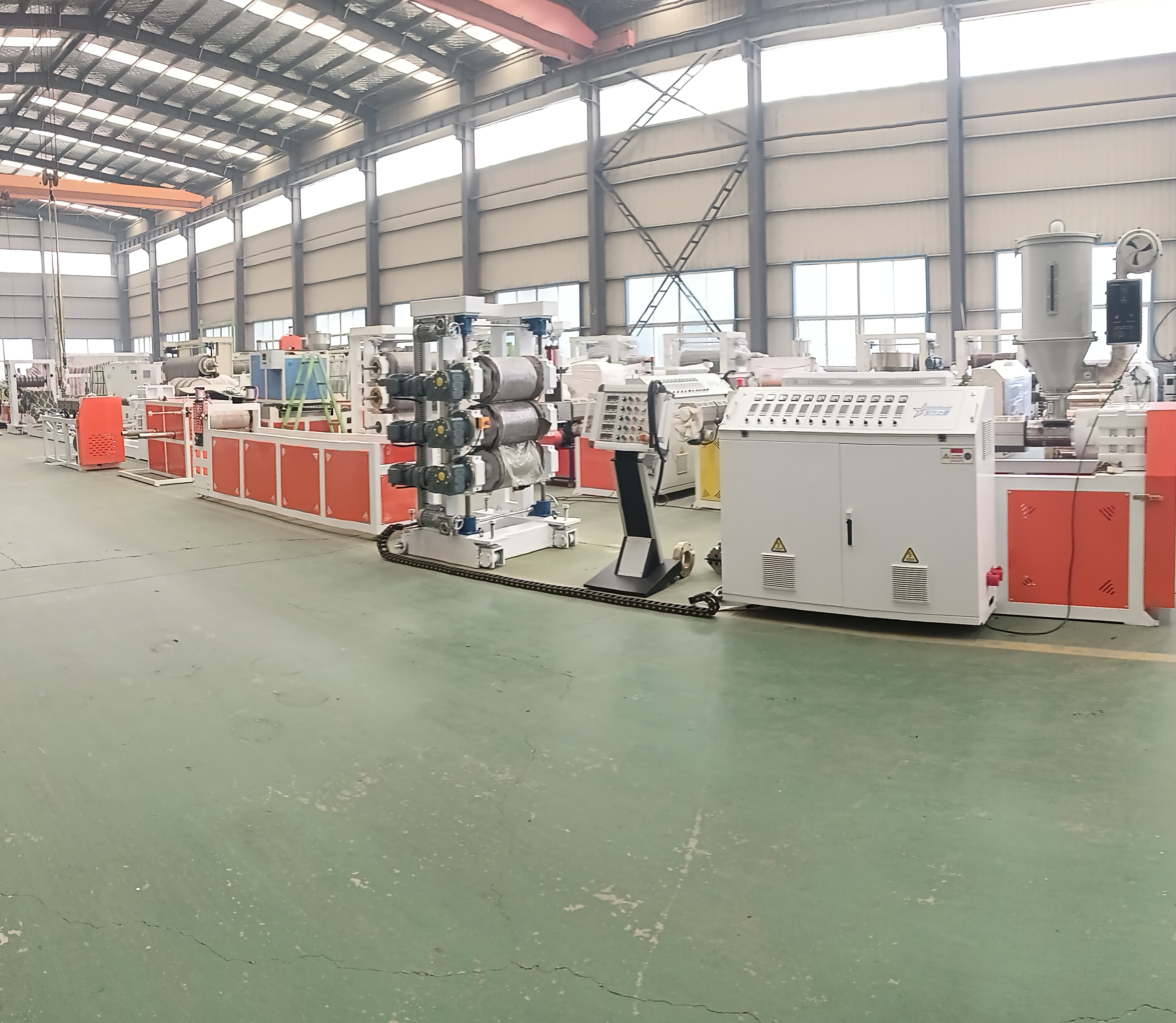 ​Merkmale des POK Sheet Extruders