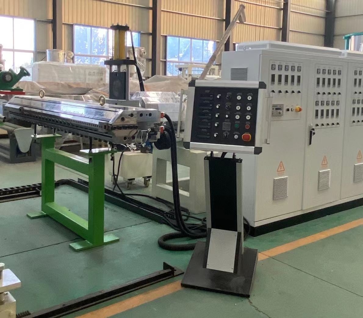 ​Anpassungen vor dem Versand der ABS-Plattenextrusionsmaschine