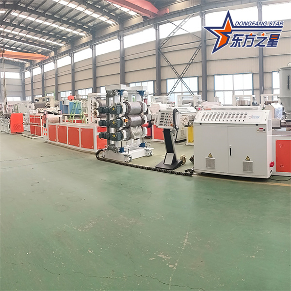 PA-Plattenproduktion im stabilen Betrieb